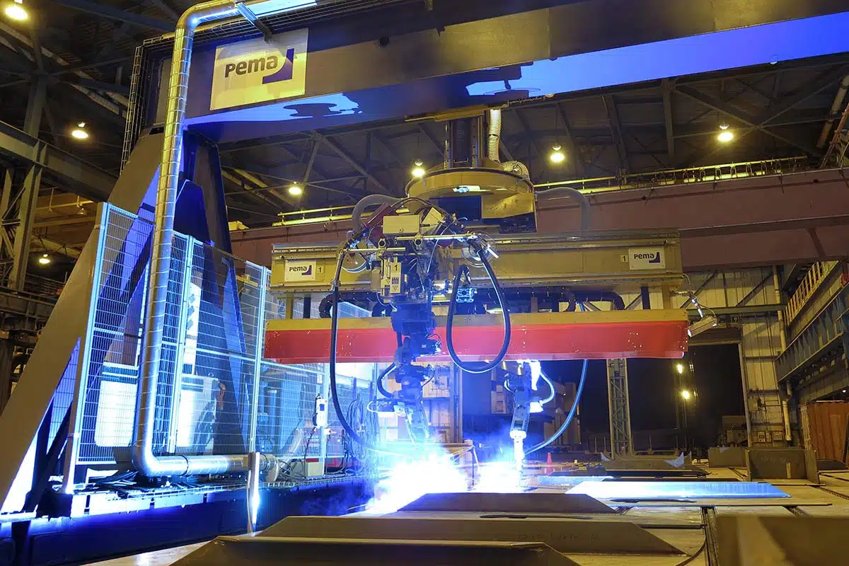 001-PEMA-Micro-panel-Robot-welding-portal-VRWP-R2-WeldControl-200-012