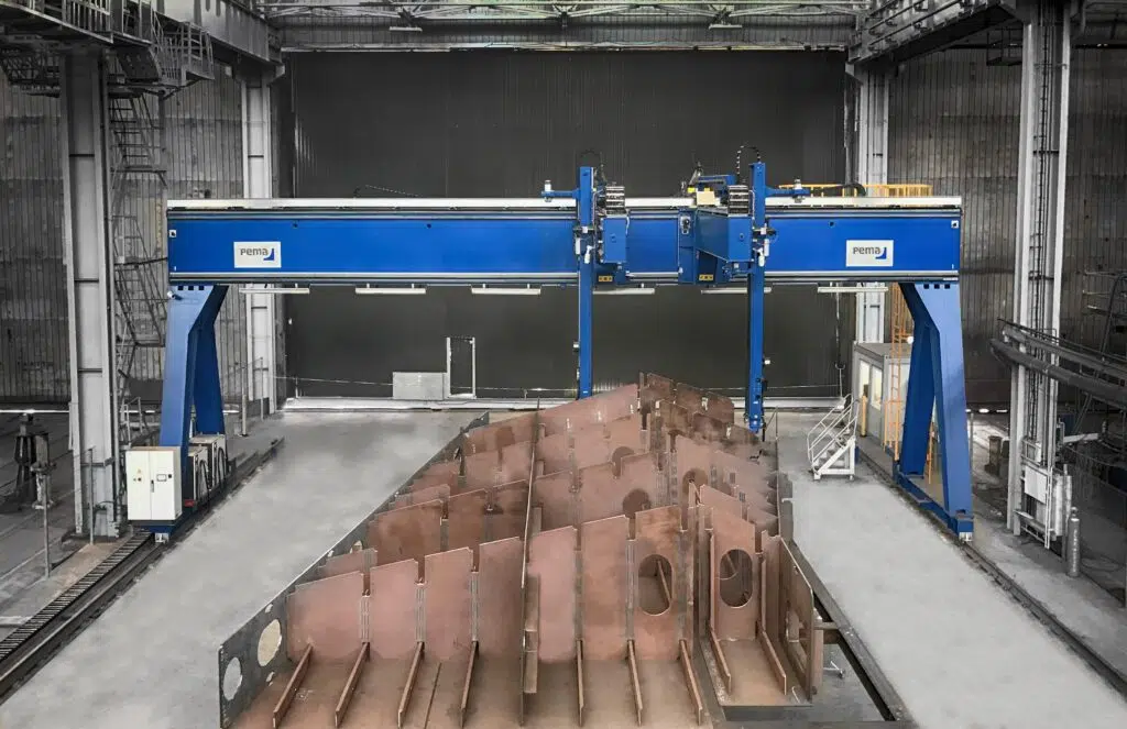 For shipbuilding: PEMA Block fabrication, Robot welding portal, VRWP with WeldControl 200