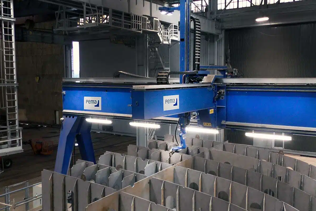 002_PEMA_OPEN_BLOCK_WELDING_ROBOT_VRWP-X2_002