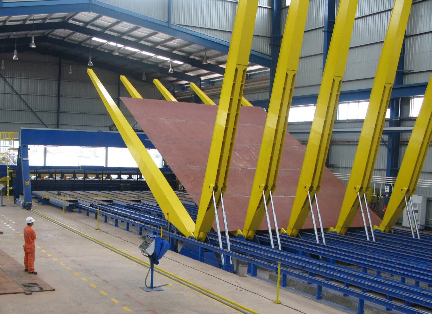 020_PEMA Flat panel, Flip-over 001