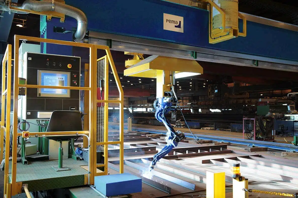 007-PEMA-Micro-panel-Robot-welding-portal-VRWP-S-WeldControl-200-010